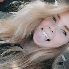 Olivia Summers's Instagram, Twitter & Facebook