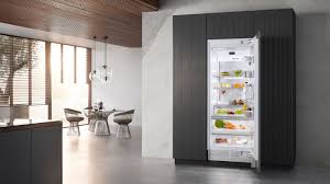 How many pounds of meat will a 5 cubic foot freezer hold? Best Fridge 2021 From Under Counter Fridges To Tall Standing Behemoths T3