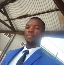 Huyu ni yule YESUUU... mwana wa DAUD, ndiye mwana wa Galilaya... Hosana,  hosana, hosana juu mbinguni