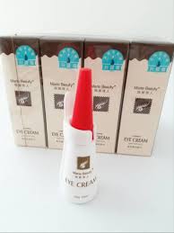 Lem aibon dibeli kemudian dihirup sehingga menimbulkan efek mabuk dan hal tersebut yang memicu terjadinya kekerasan oleh anak terutama anak jalanan. Cara Mencairkan Lem Bulu Mata Yang Sudah Kering Terkait Mata