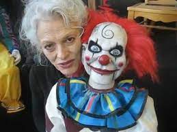 Dead silence clown puppet dummy doll ooak. Mary Shaw Aka Judith Roberts Representing The Scary Closet Dead Silence Puppets Youtube