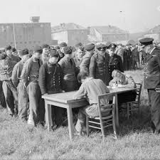 Haben sie das seinerzeit nachvollziehen können? Schleswig Holstein Erinnert An Das Ende Des Zweiten Weltkrieges Und Den Tag Der Befreiung Am 8 Mai 1945 Der Landesbeauftragte Fur Politische Bildung In Schleswig Holstein