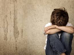 Çocuk i̇sti̇smari ve i̇hmali̇ fatih yağmur* özet / abstract çocuk istismarı bir yetişkinin çocuğa karşı fiziksel veya psikolojik bakımdan kötü muamelesidir. Cocuklarda Istismar Ve Ihmal