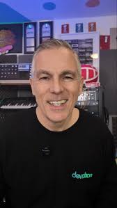 i just realised i said perfect about 15 times. but its cos the track is!!  🙌🙌@modelartz @eamonliquid RIP♥️♾️