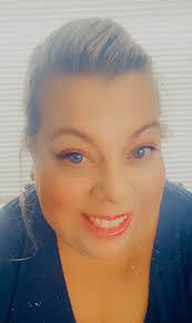 Michelle Whitacre's Instagram, Twitter & Facebook