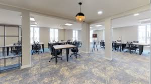 Plateau Independant De Bureaux Pour 30 40 Personnes Au Sein De L Espace De Coworking Situe A Paris Dans Entre Les Quarti Espace De Coworking Sentiers Poitiers