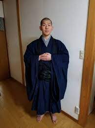 雲水謠 (電影) 《雲水謠》 （英語： the knot ）是2006年的一部 中國大陸 和 台灣 合拍的電影，導演 尹力 ，由 兩岸三地 多位知名演員聯合演出，2006年12月1日在 中國大陸 、 香港 、 澳門 、 台灣 公映。. é›²æ°´ã¨ãªã£ã¦ï¼™ãƒ¶æœˆã®æ¯å­ã§ã™ L æ—¥ã€…å¥½æ—¥