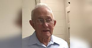 Albert Auer's Instagram, Twitter & Facebook