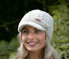 Erin Knitwear Aran Cable Knit Peak Hat in Oatmeal Hats