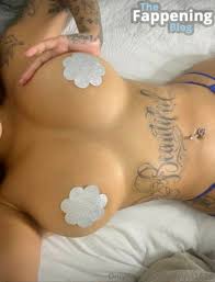 PlayGirl1619  mami.izaliaa Nude Leaks OnlyFans Photo 1 | TheFappening