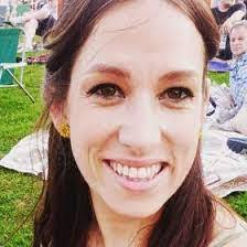 Danielle Sharrow's Instagram, Twitter & Facebook