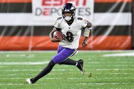 Lamar jackson football card bundle, set of 5 assorted baltimore ravens and louisville cardinals mint football cards gift set of heisman mvp quarterback lamar jackson. Gotta Be The Shoes Ravens Qb Lamar Jackson Changes Cleats At Halftime Dominates On Ground In Win Over Browns Baltimore Sun