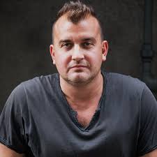 Ryan Hyatt's Instagram, Twitter & Facebook