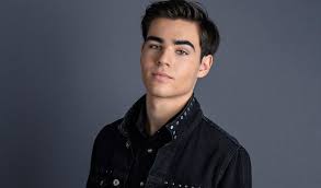 Radu ştefan bănică, fiul lui ştefan bănică, a avut o apariţie de senzaţie sâmbătă seară la este vorba despre radu ştefan, fiul lui ştefan bănică, care a ajuns la 16 ani şi a debutat pe scena. Radu È™tefan BÄƒnicÄƒ Fiul Lui È™tefan BÄƒnicÄƒ A Castigat Prima GalÄƒ Te Cunosc De Undeva Cu O Transformare IneditÄƒ Elle Ro