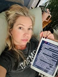 Has anyone in Dallas visited the Evelyn steakhouse inspired by Seven  Husbands of Evelyn Hugo?