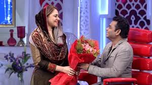 Aside from his partner, she is the very best fan of a r rahman. When Ar Rahman Stopped His Wife From Dancing On Tv Show