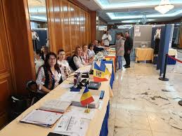 Traducir castigar significado castigar traducción de castigar sinónimos de castigar información sobre castigar en el diccionario y enciclopedia en línea gratuito. Romanii Din Spania Locul Patru La PrezenÈa La Vot Iohannis O MenÈiune SpecialÄ Pentru Romanii Din Diaspora Care Au Mers In NumÄr Extraordinar La Vot Ziarul Romanesc Spania