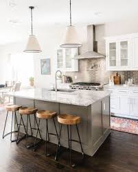 Kitchen Islands For An Edgy Touch