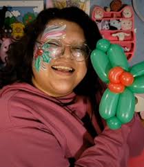 lets get festive with a Holly balloon tutorial! #balloon #balloontwister  #balloontwisting