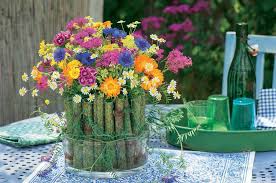 5 Ideen Fur Den Urlaub Im Eigenen Garten Blumenstrauss Garten Blumen