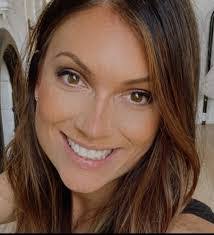 Melinda Borden's Instagram, Twitter & Facebook