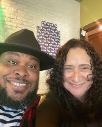 Kris Bradley's Instagram, Twitter & Facebook