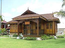 Buku ini memaparkan beberapa jenis rumah tradisional masyarakatdesa yang indah dan cukup berseni di setiap negeri di negara kita. Rumah Tradisional Malaysia Rumah Kedah Pelan Rumah Kedah Rumah Kelantan Traditional House Asian House Traditional House Plans