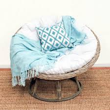 30 Cozy Ideas For Modern Home Decorating With Papasan Chairs Papasan Chair Living Room Diy Papasan