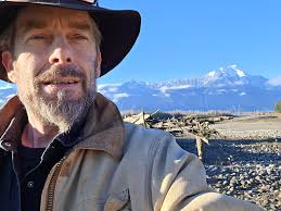 Well I may as well jump in here ! I'm 67 but in a somewhat deranged manner  believe that I am 37 ? Big Foodie , craft beer and good wine ,