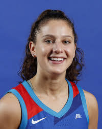 Caroline Lau's Instagram, Twitter & Facebook