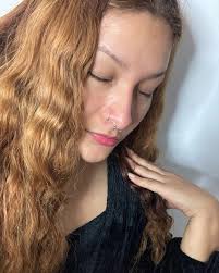 🦁 Recordatorio: No reprimir lo que se siente, incluso si vibramos bajo. Un  abracito sin covid.✨