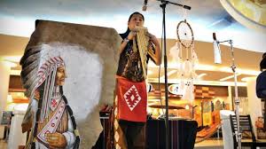 Alat musik ini berjenis ideofon yang cara memainkannya dengan ditepuk pada bagian lunak gendang. Ketahui Jenis Jenis Alat Musik Tradisional Mancanegara Dari Bertuts Hingga Harmonik Tribun Timur