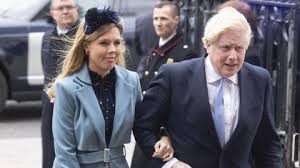 Uk prime minister boris johnson has married fiancée carrie symonds in a wedding carried out in secrecy at westminster cathedral in london. Prinz George Geburtstagsfeier In Der Karibik Stern De