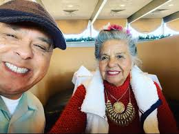 Lunch with Mom & famiglia in San Francisco at Alioto's Restaurant! Mom  sends her love to you.