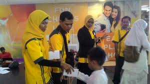 Acara rutin yang bertajuk santunan anak yatim dan dhuafa adalah acara rutin yang biasa diadakan setiap tahunnya. Kegiatan Yatim Piatu Insan Yayasan Yatim Piatu Dhuafa