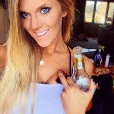 Marianne Browning's Instagram, Twitter & Facebook