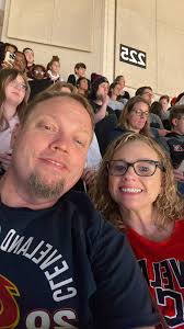 Chris Dickerson (@butter44077)