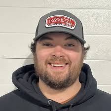 Fred Manke's Instagram, Twitter & Facebook