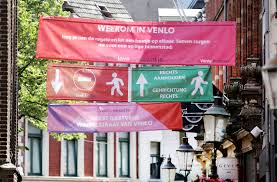 Lees welke regels gelden rond 'afstand houden vanwege het coronavirus', zoals in de auto of tijdens evenementen. Corona In Den Niederlanden Keine Corona Meldepflicht Bei Kurztrips Nach Holland