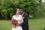 Wie sie aufeinander reagiert haben und wie ihre ersten gemeinsamen momente waren, seht ihr in der bildergalerie ihrer hochzeit. Hochzeit Auf Den Ersten Blick Wer Ist Noch Zusammen Brigitte De