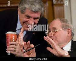 Army CHIEF of STAFF General Carl E. Vuono and Mrs. Marilyn Ledfored each  pin a third star