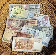 تفسير حلم البحر في المنام لابن سيرين ، البحر في الحلم دليل على أشياء جيدة فإن الماء بشكل عام هو مصدر الحياة والقدرة على التعايش ولذلك ظهوره في المنام بأي شكل من الأشكال يكون في الأغلب دليل على الخير الوفير من الممكن أن يظهر في شكل ماء عذب ومن الممكن. ØªÙØ³ÙŠØ± Ø­Ù„Ù… Ø§Ù„Ø¹Ø«ÙˆØ± Ø¹Ù„Ù‰ Ø§Ù„Ù…Ø§Ù„