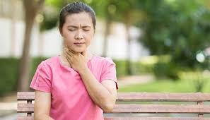 Women most commonly experience menopause between the ages of 45 and 55, although some symptoms can occur earlier or later in life.however, thyroid conditions can be experienced over a much larger time scale: Thyroid Disorders In Women Johns Hopkins Medicine