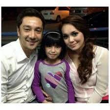 She was very talented from such an early age and began her acting career when she was just 8 years old. Mia Sara Nasuha Miaacomel Twitter