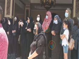 Maybe you would like to learn more about one of these? Ø§Ù†Ù‡ÙŠØ§Ø± Ø¥ÙŠÙ…ÙŠ ÙˆØºÙŠØ§Ø¨ Ø¯Ù„Ø§Ù„ ÙˆÙ…Ø­Ù…ÙˆØ¯ Ø­Ù…ÙŠØ¯Ø© Ø¯ÙˆÙ† ÙƒÙ…Ø§Ù…Ø© Ø£Ø¨Ø±Ø² Ù„Ù‚Ø·Ø§Øª Ø¬ Ù…ØµØ±Ø§ÙˆÙ‰