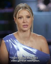 Katie Queen's Instagram, Twitter & Facebook