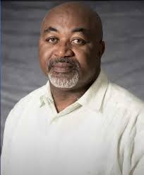 Donna Drayton's Instagram, Twitter & Facebook