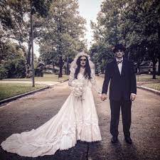 Couple Halloween Costume Ghost Bride And Groom Halloween Costume Halloween Bride Halloween Bride Costumes Halloween Wedding