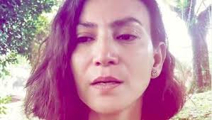 Seperti Wanda Hamidah, 5 Pasangan Artis Ini Juga Rebutan Anak Usai Cerai