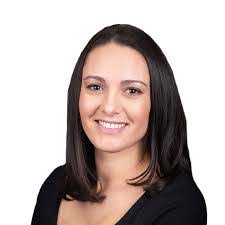 Alicia Mahon's Instagram, Twitter & Facebook